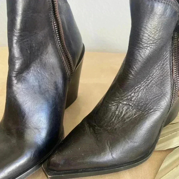 Jeffrey Campbell Side Zip Booties Size 36 - Picture 9 of 15